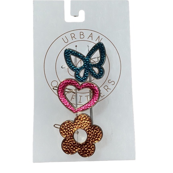 NEW UO hair clip set - Picture 5 of 8